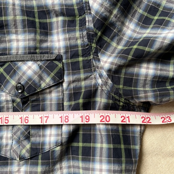 7 Diamonds navy/gray/green/white plaid 2-pocket short sleeve shirt EUC - Picture 8 of 9
